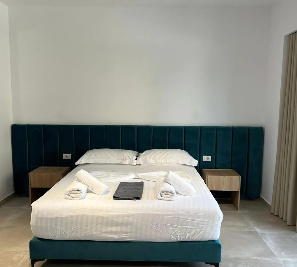 Nina'S Rooms Orikum 0*,  Albania